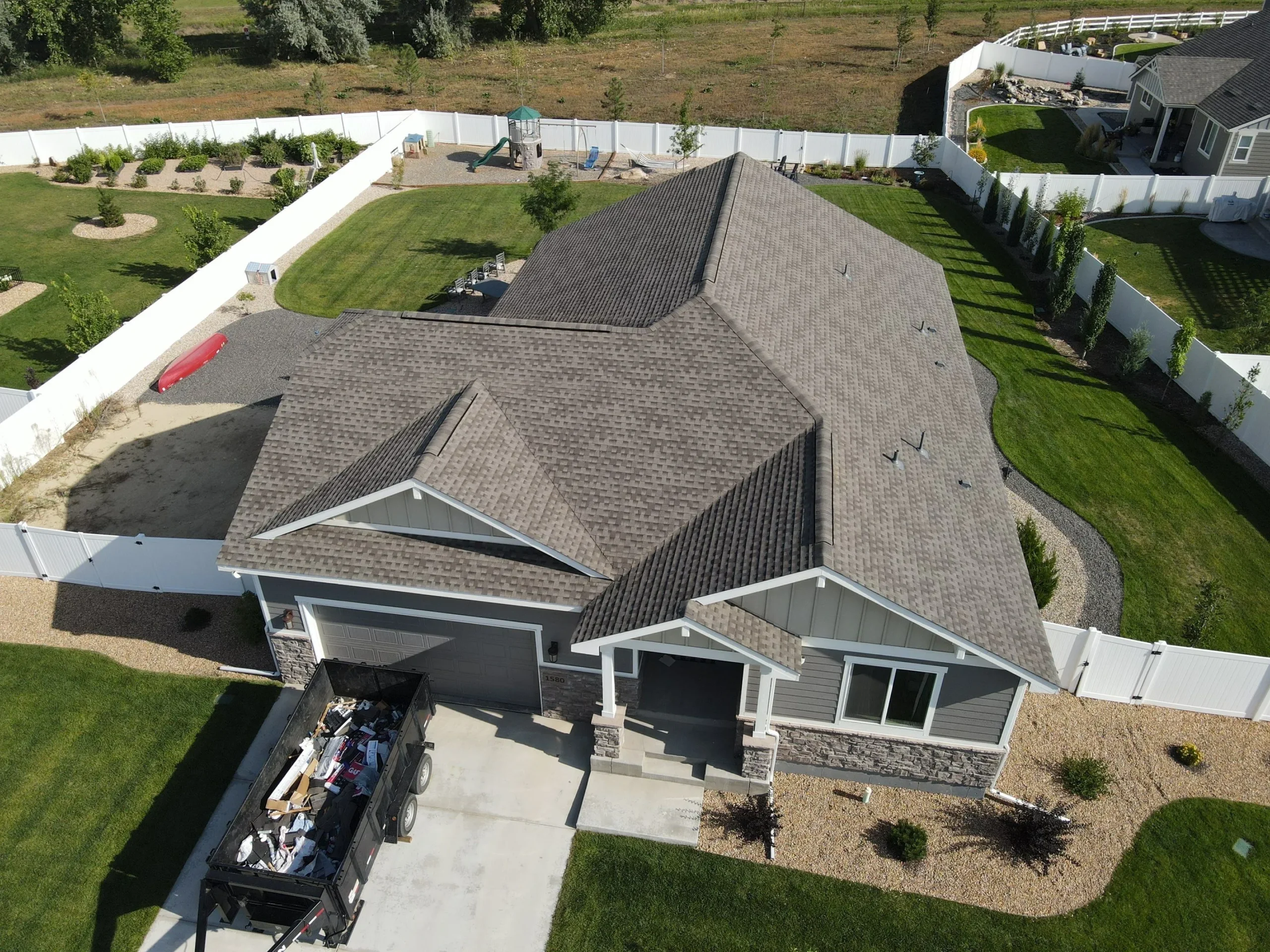 Completed shingle roof